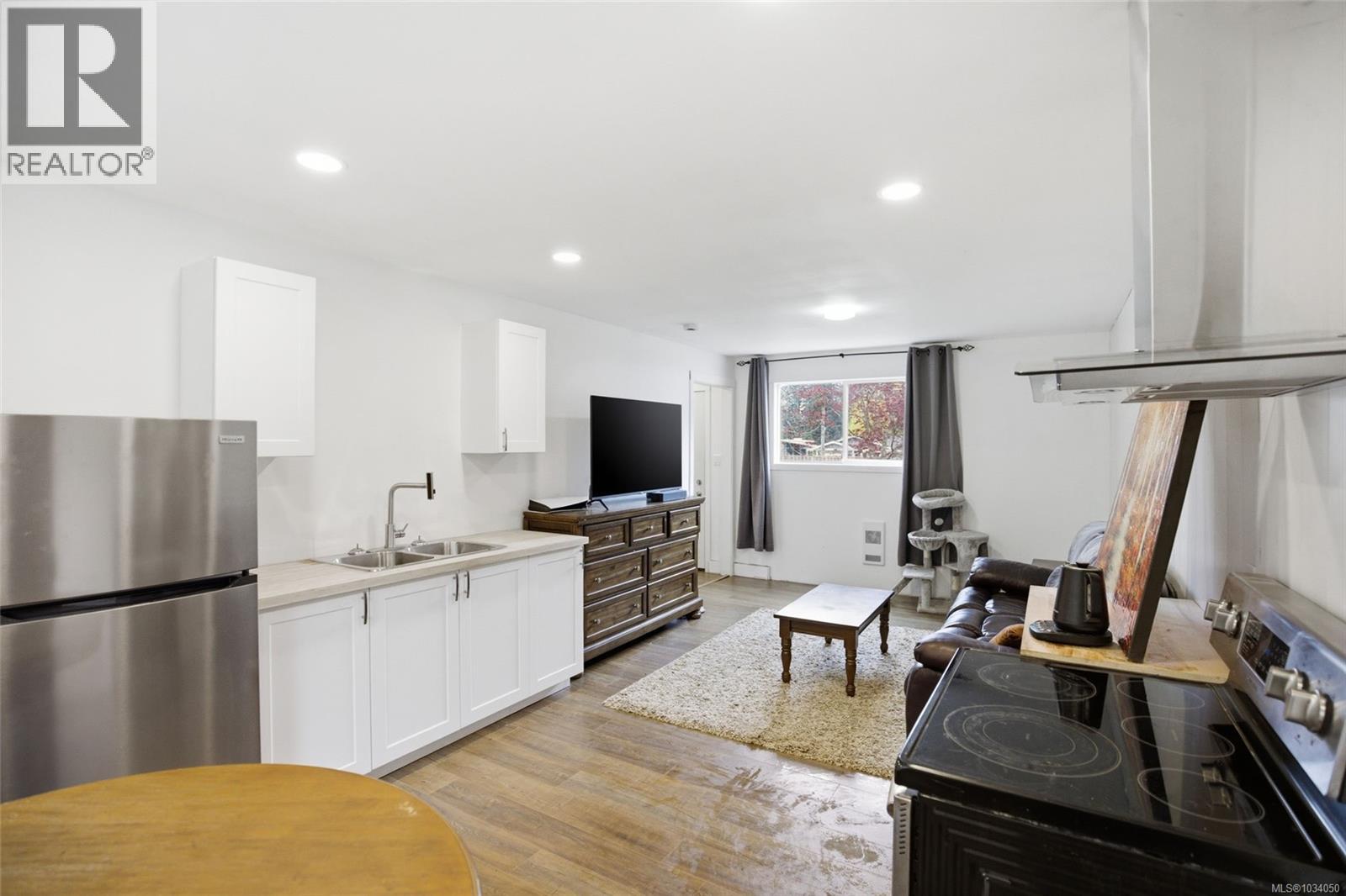 953 Poplar Way - 34