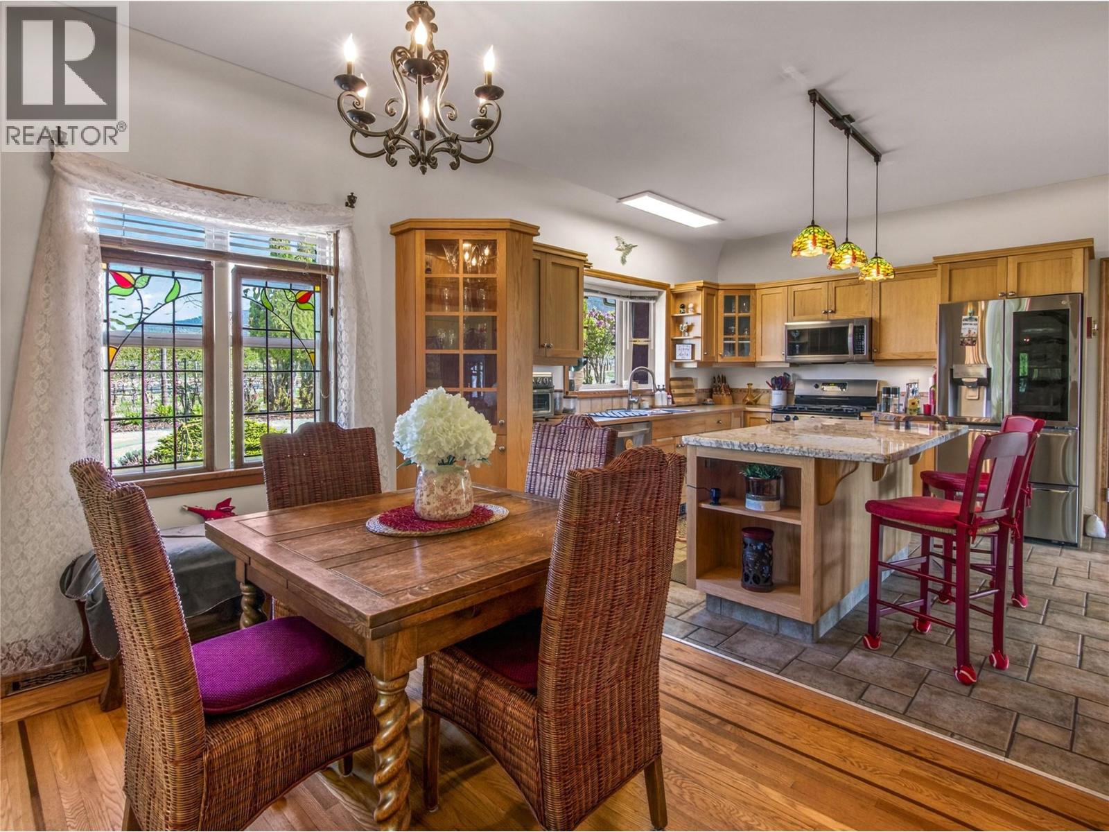 350 MIDDLE BENCH Road, Penticton