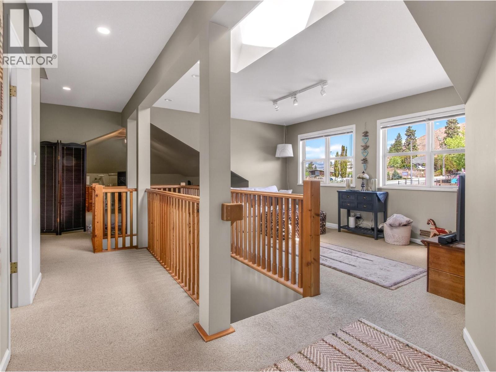 350 MIDDLE BENCH Road, Penticton