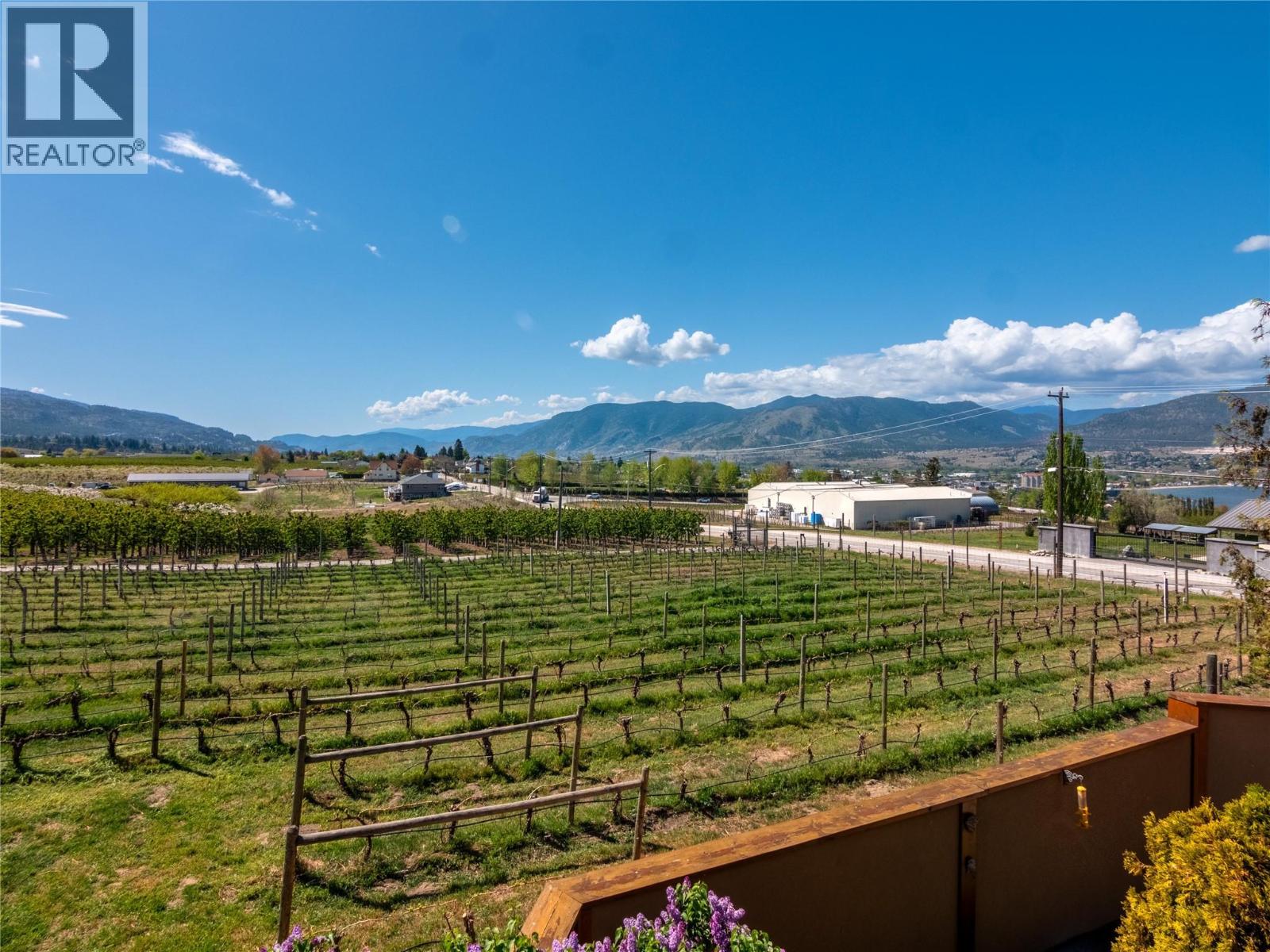 350 MIDDLE BENCH Road, Penticton