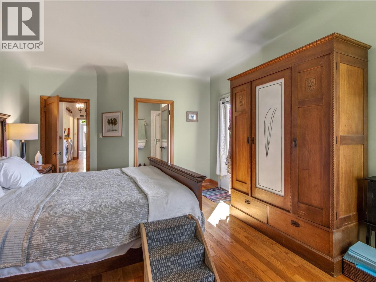 350 MIDDLE BENCH Road, Penticton