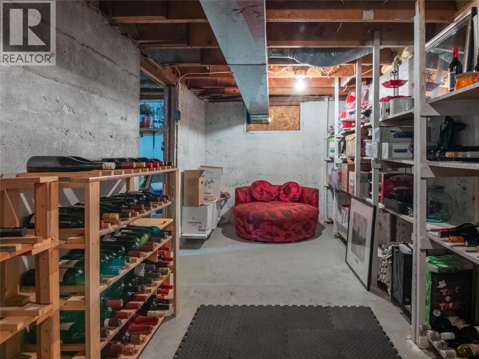 350 MIDDLE BENCH Road - 44