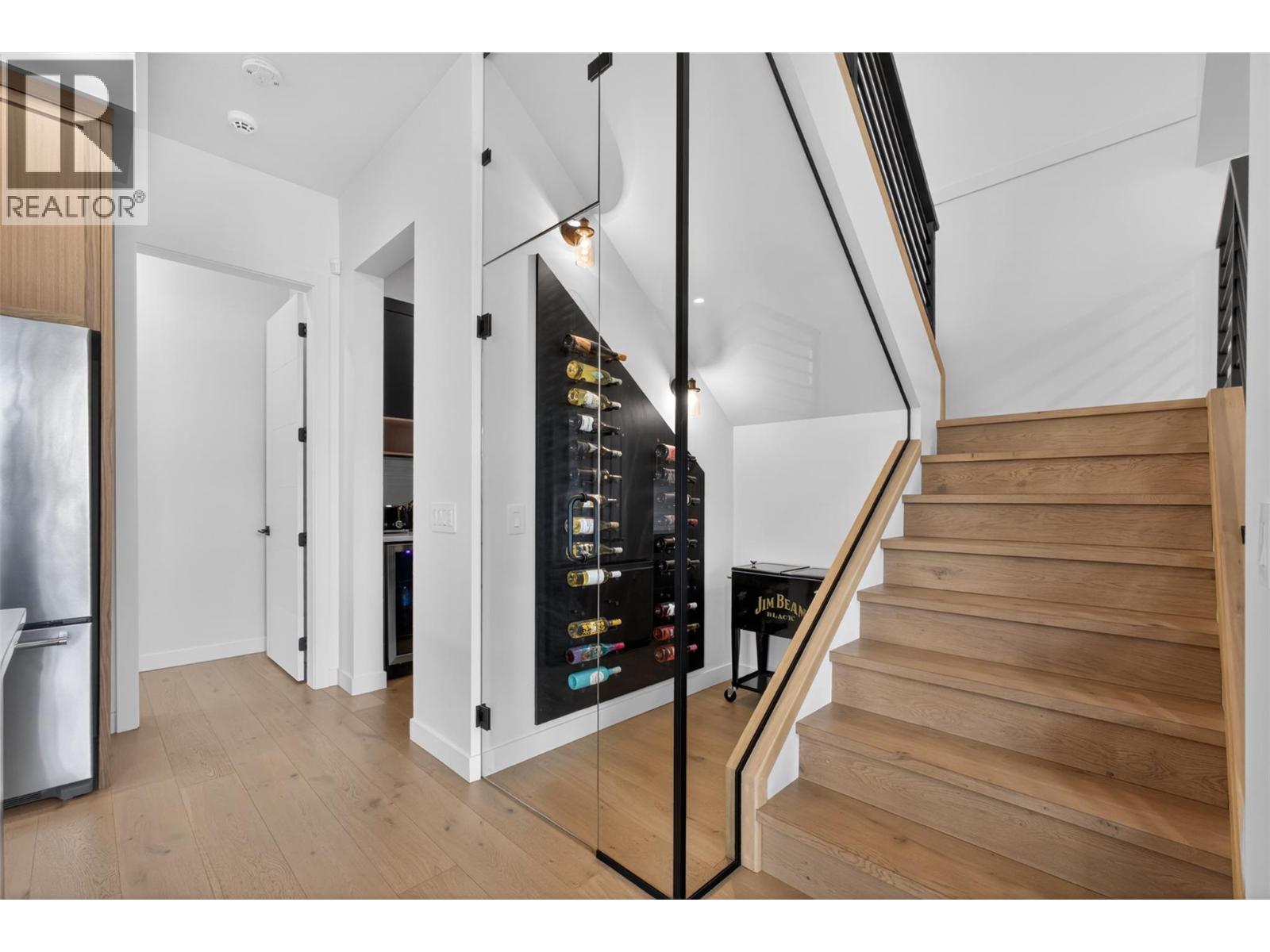 10255 Beacon Hill Drive, Lake Country