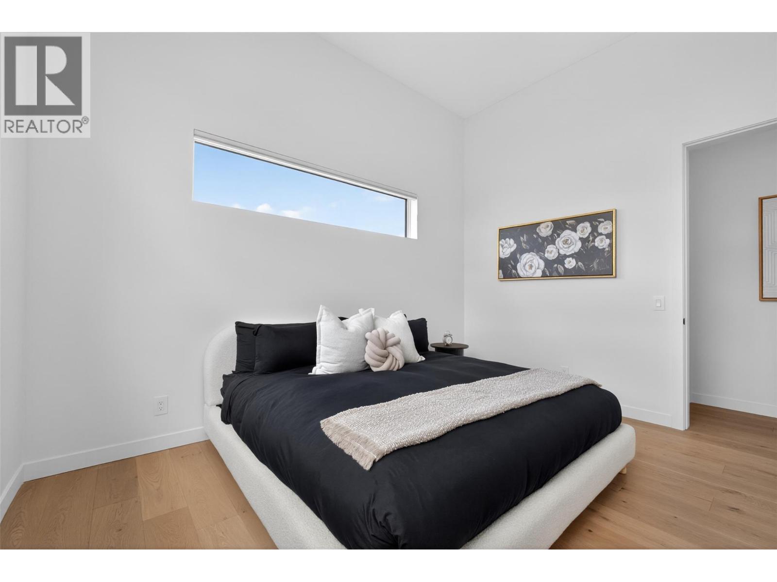 10255 Beacon Hill Drive, Lake Country