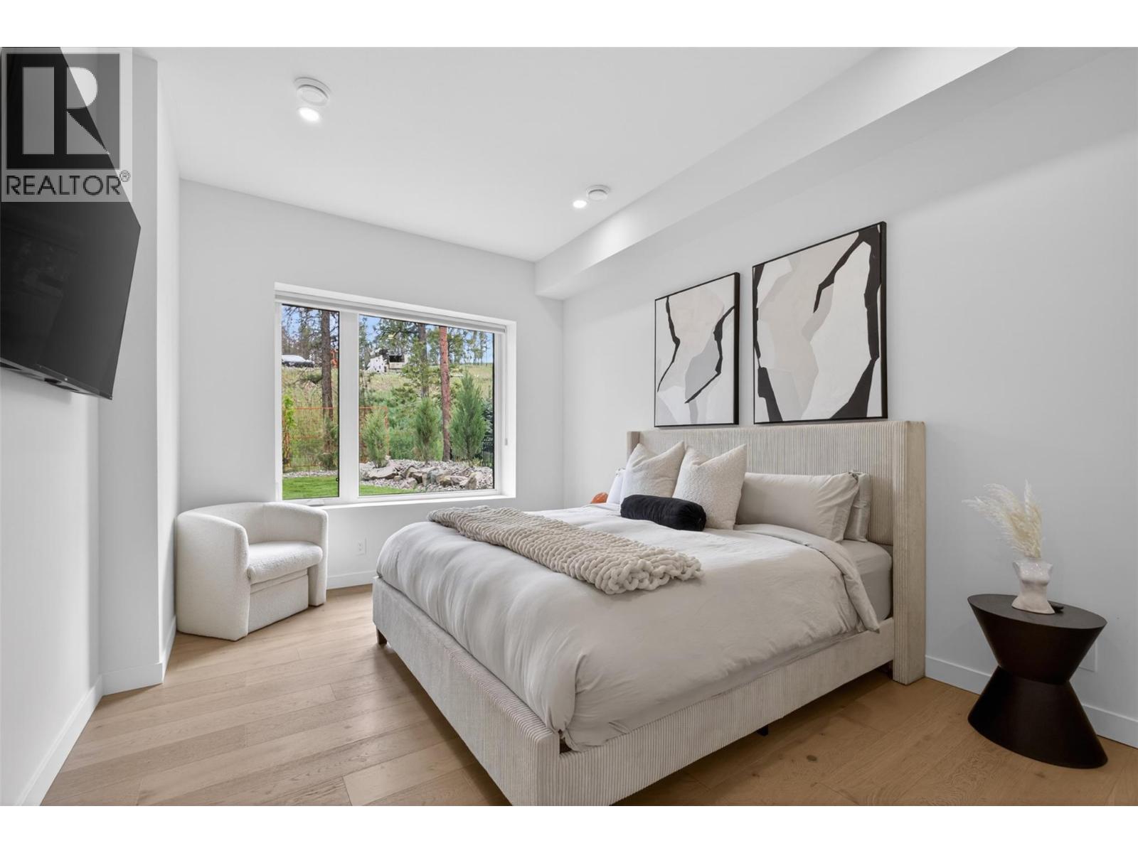 10255 Beacon Hill Drive - 21