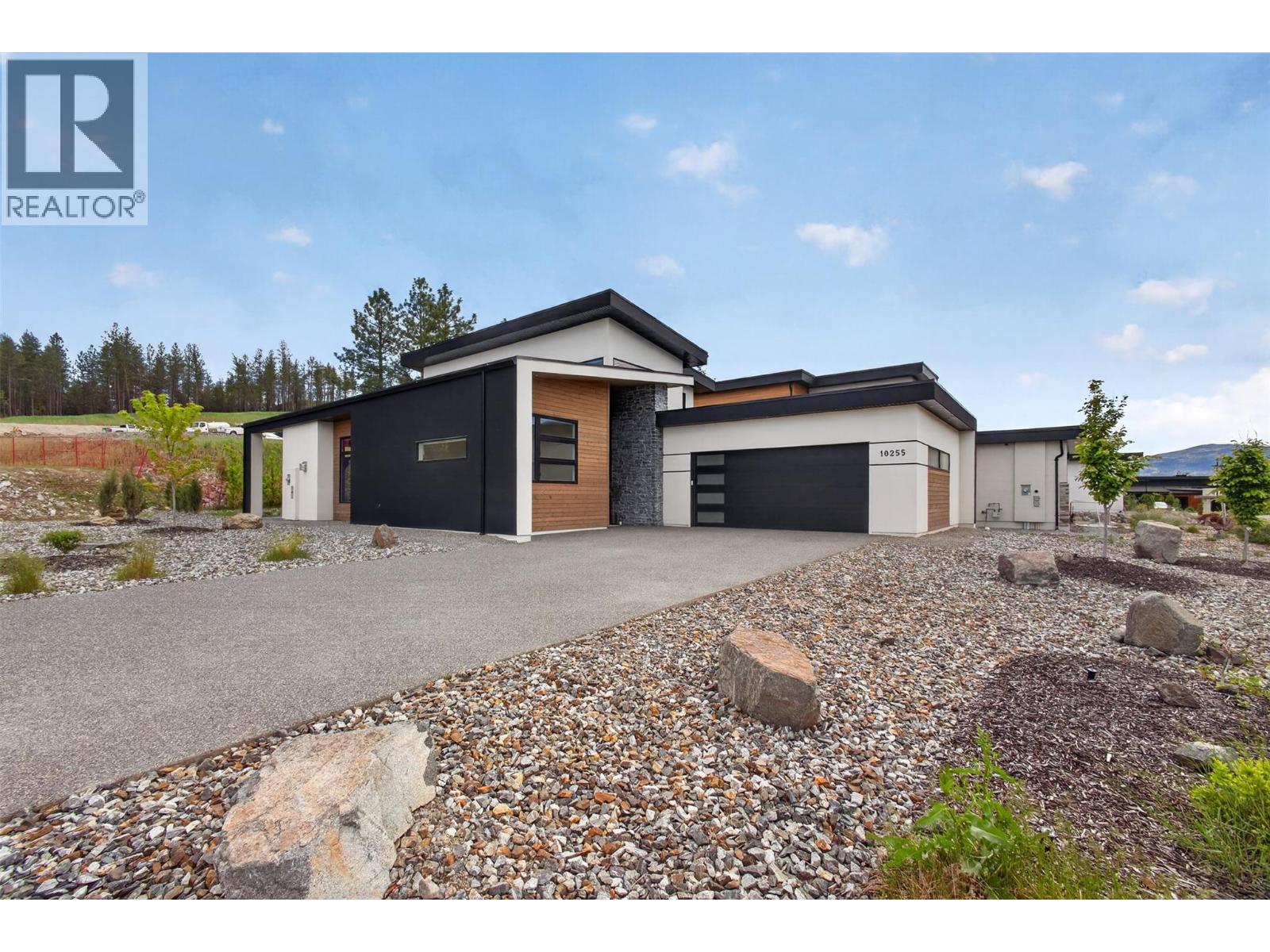 10255 Beacon Hill Drive - 44