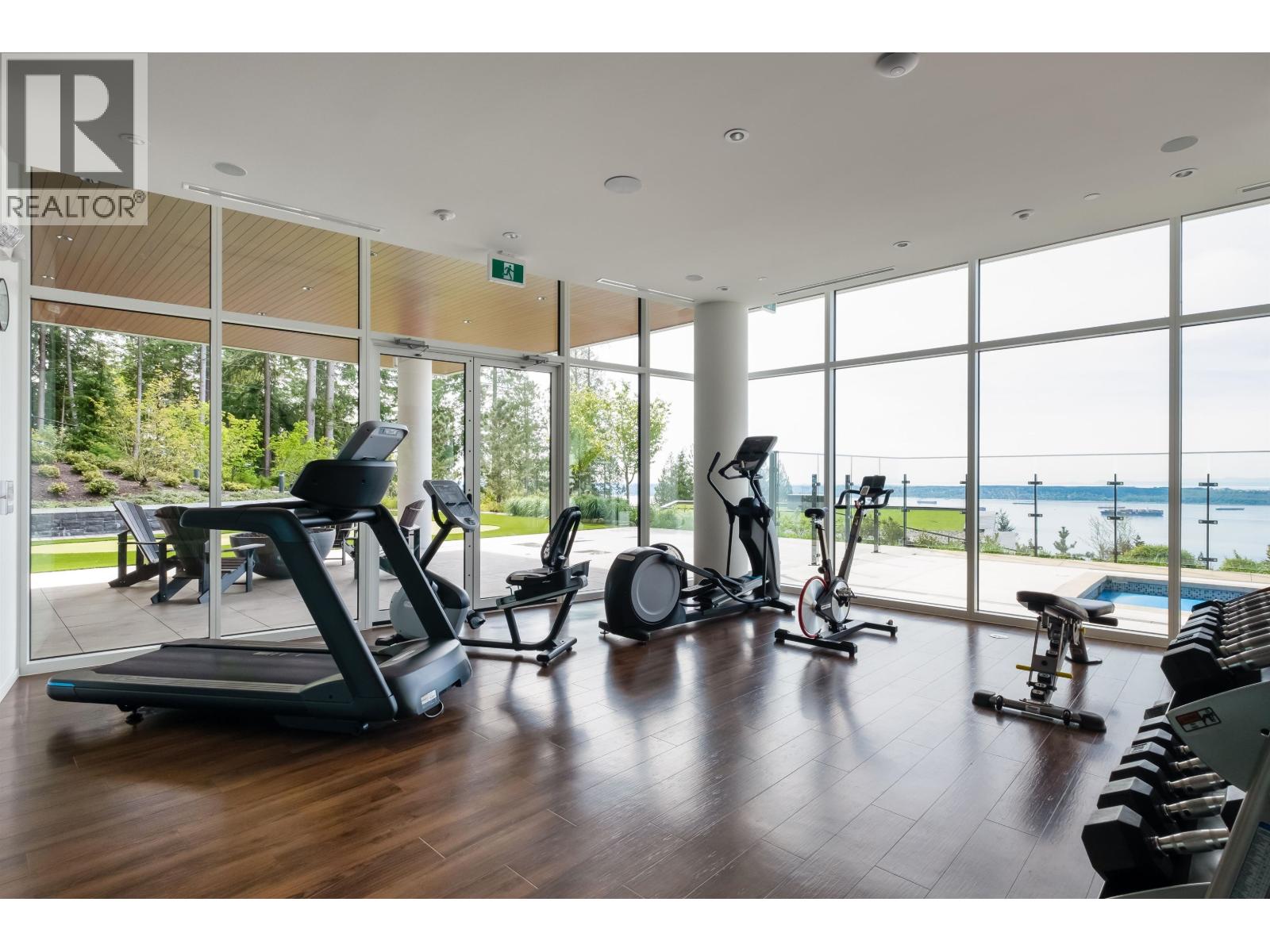 302 2958 BURFIELD PLACE, West Vancouver