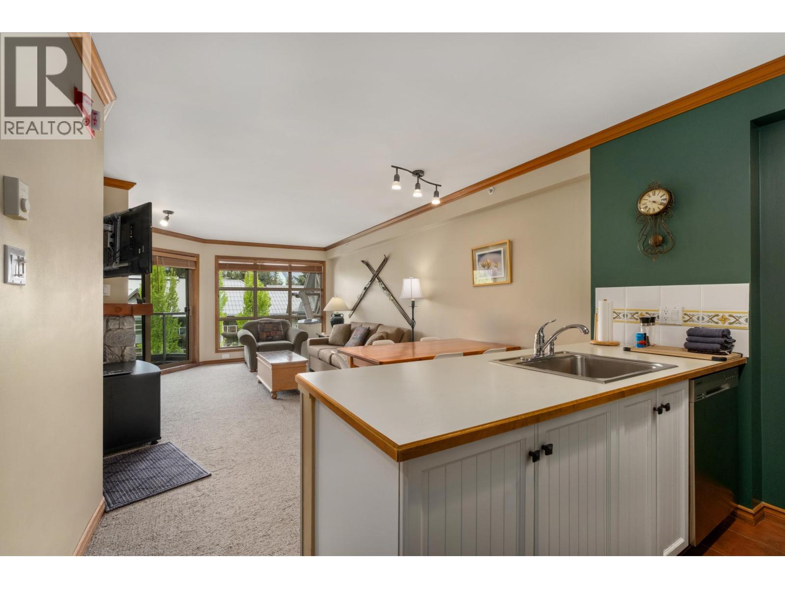 562 4800 SPEARHEAD DRIVE, Whistler