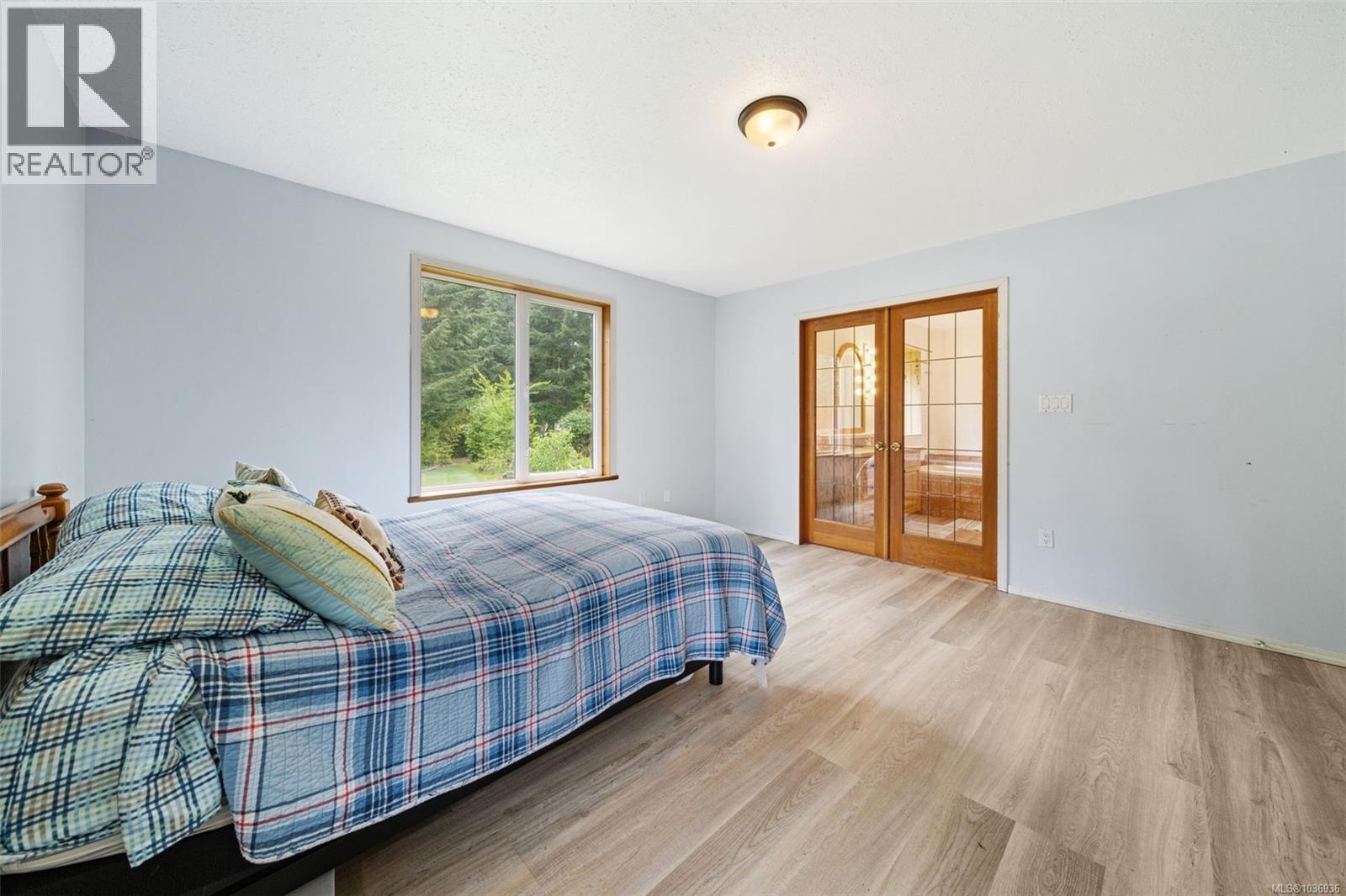 6745 Wall St - 20