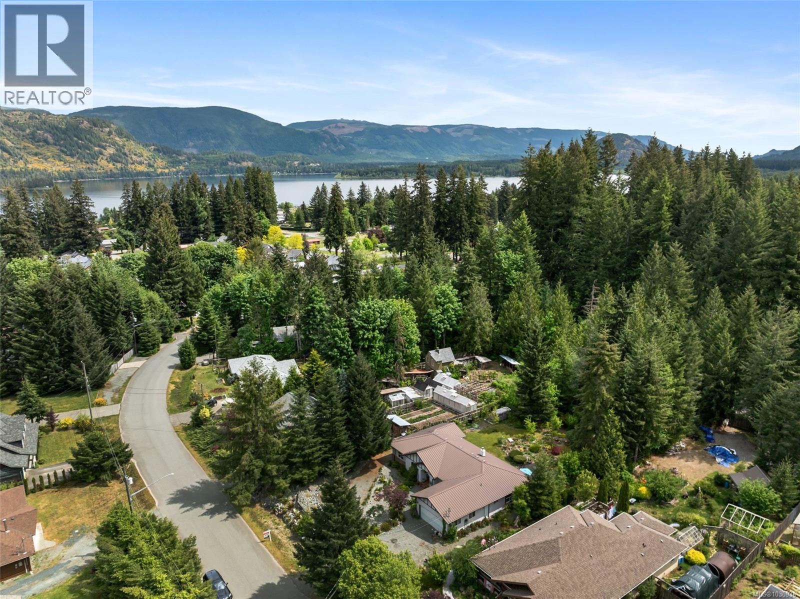 6745 Wall St - 37