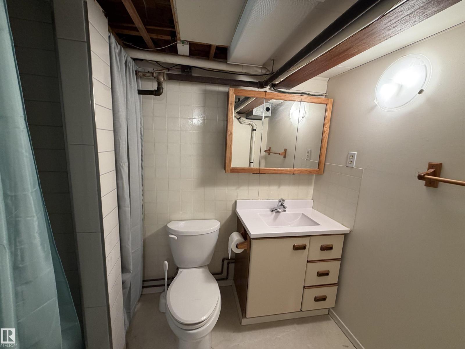13413 59 ST NW - 29
