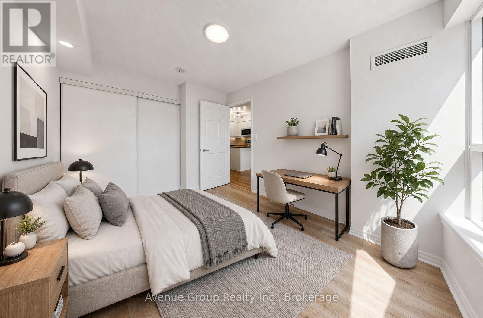 #313 19 BARBERRY PLACE - 16