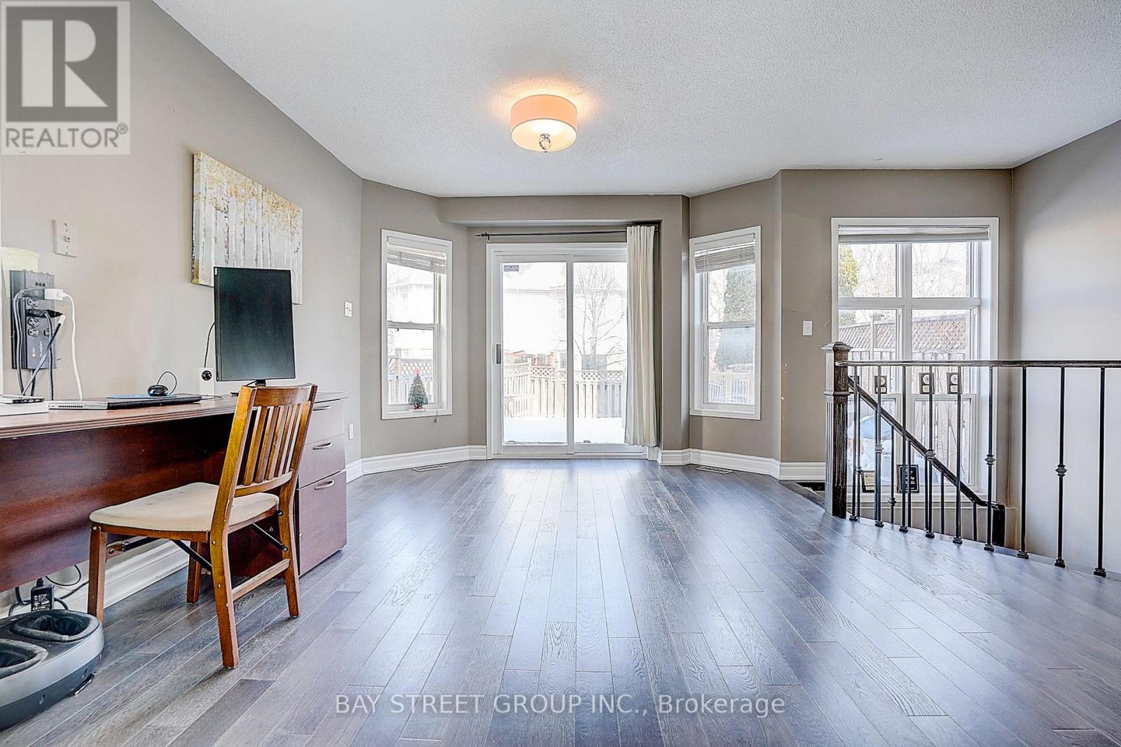 68 WOODROOF CRESCENT - 12