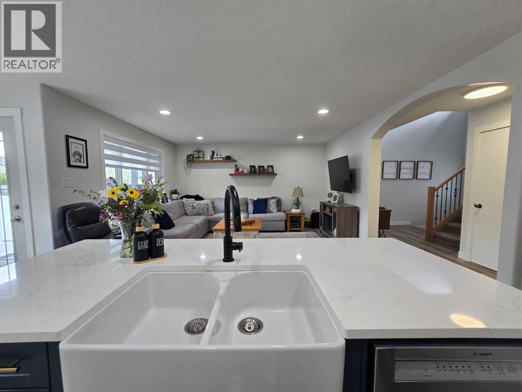 88 Vista Close SE — photo 13