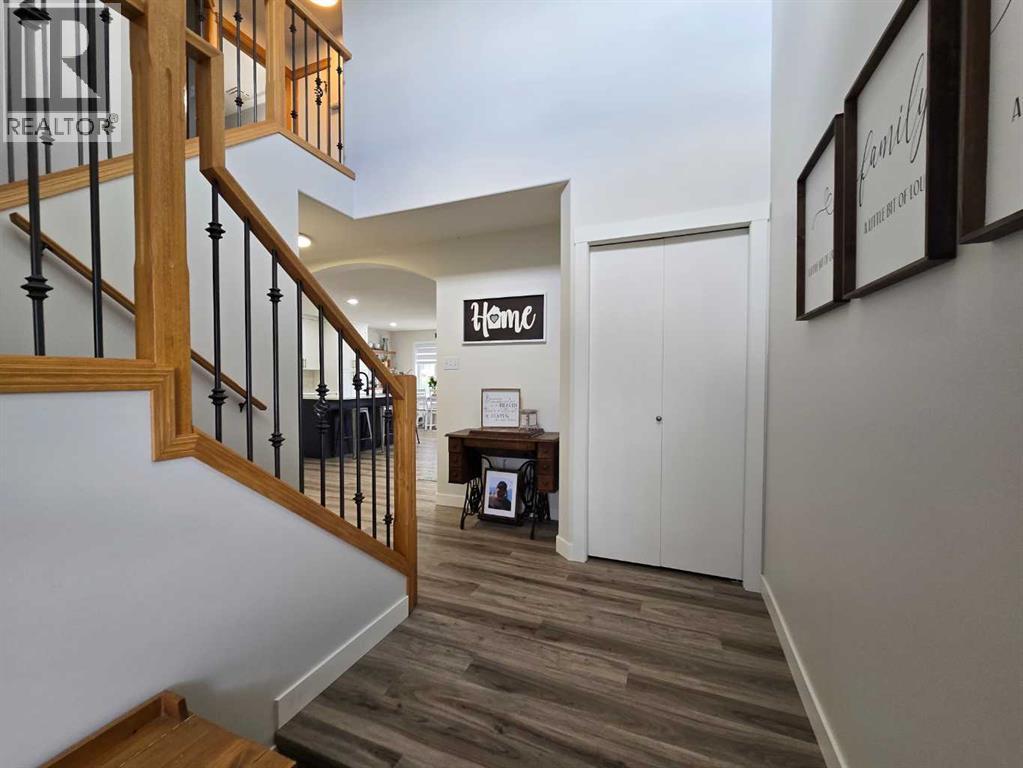 88 Vista Close SE - photo 5