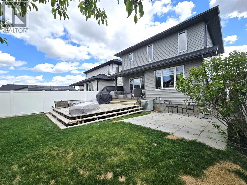 88 Vista Close SE — photo 33