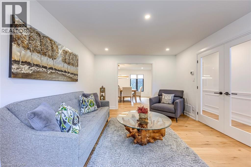 54 DEERVIEW Avenue - 9
