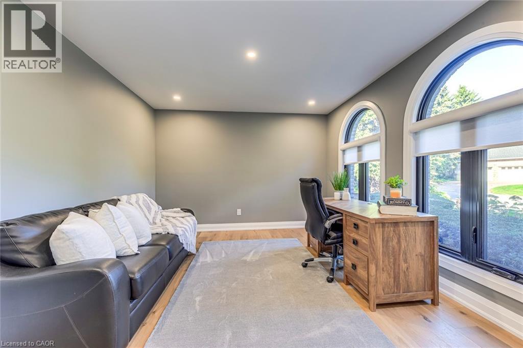 54 DEERVIEW Avenue - 6