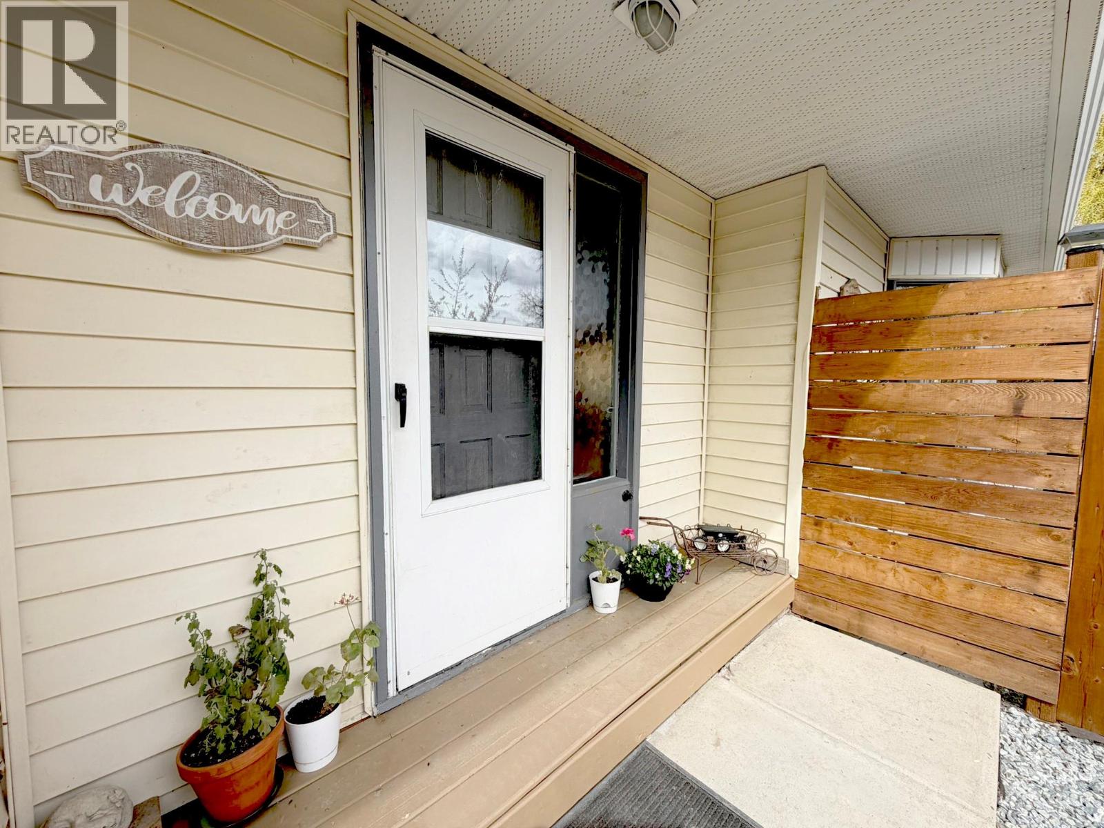 6430 WESTSYDE Road, Kamloops