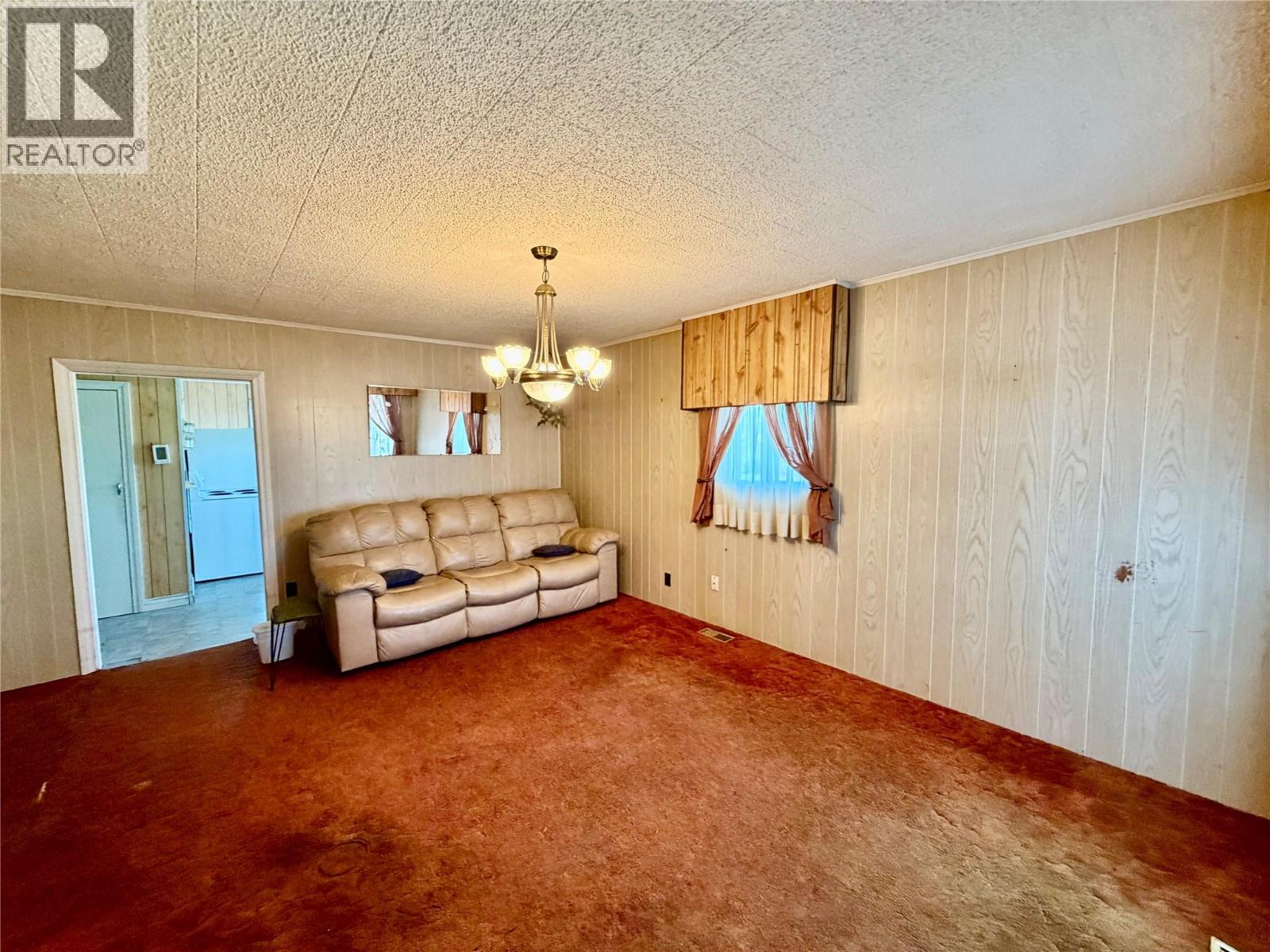 400 98 Avenue - 3