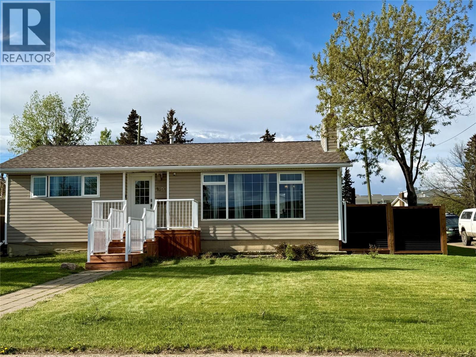1300 93 Avenue, Dawson Creek