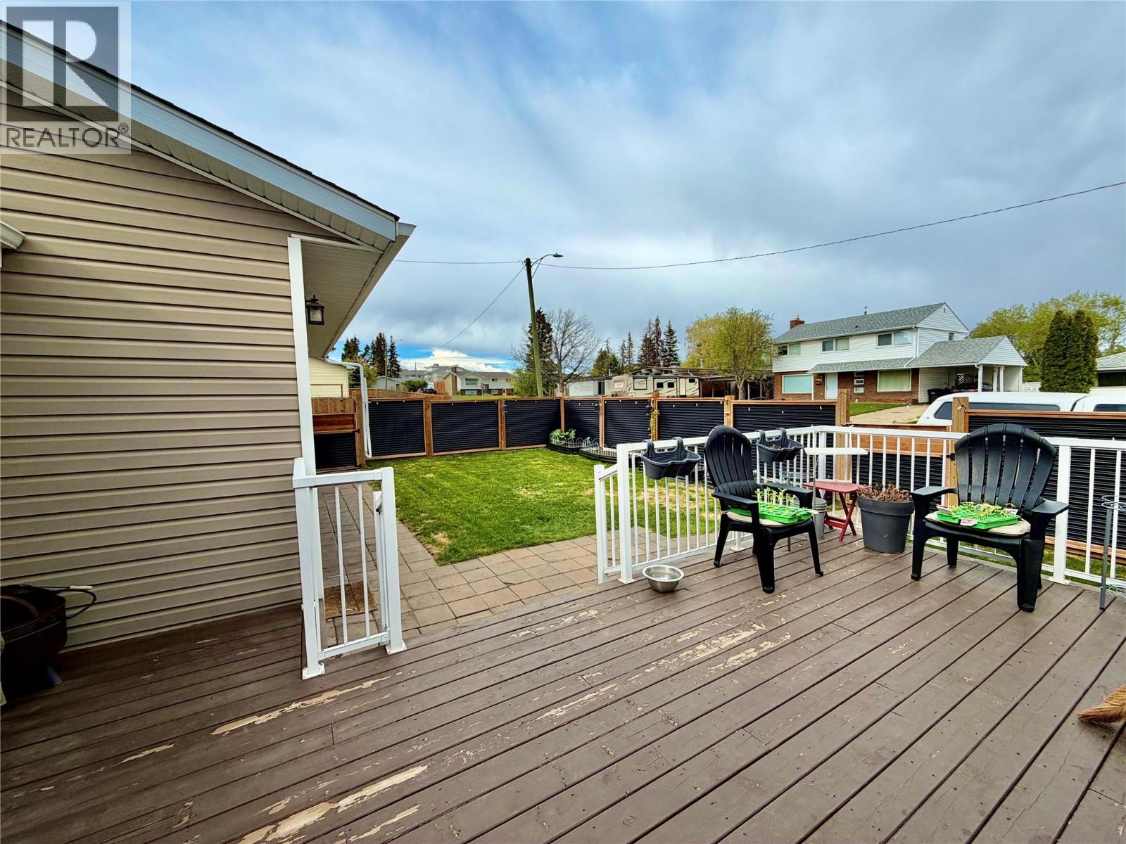 1300 93 Avenue, Dawson Creek