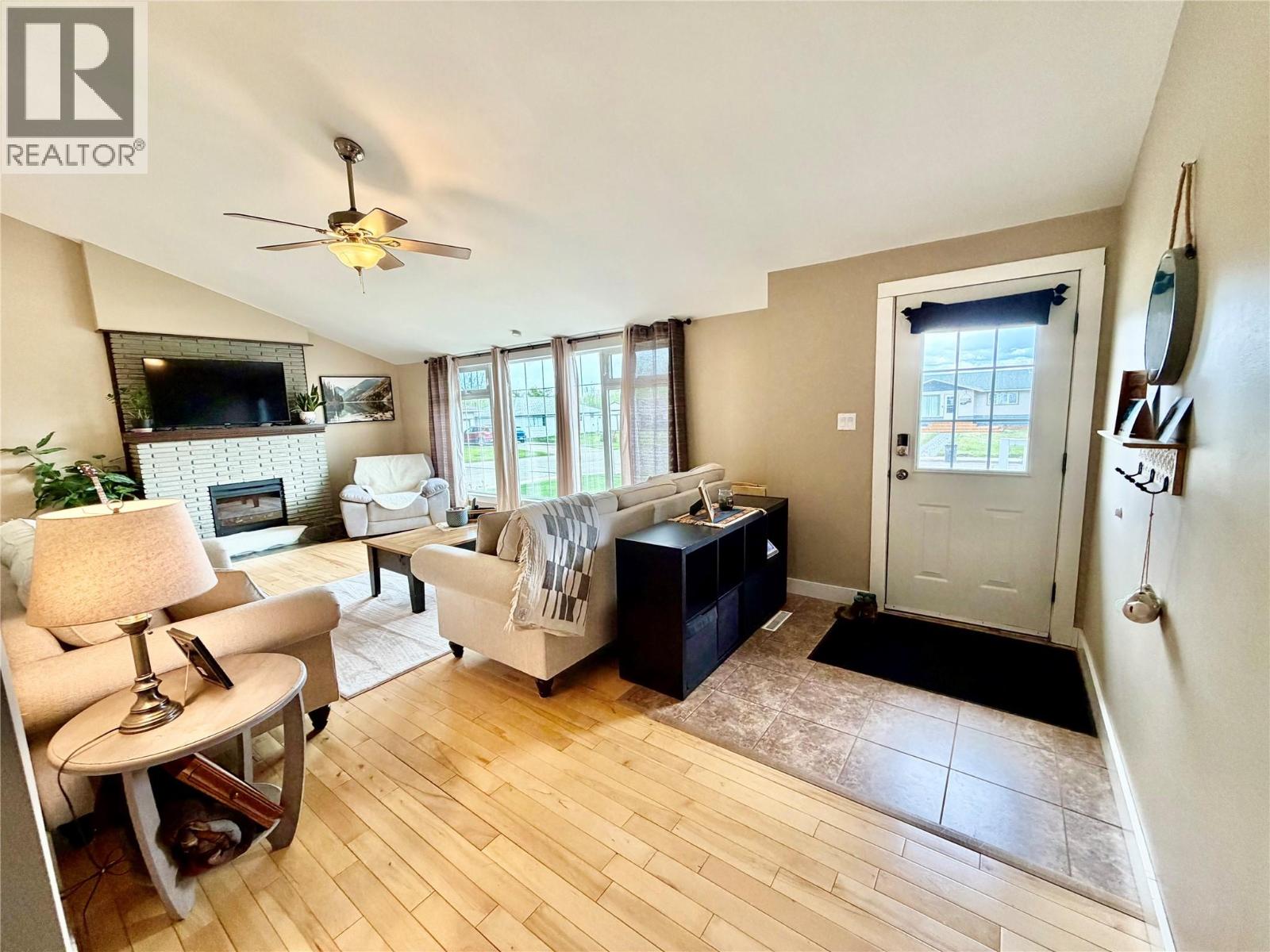1300 93 Avenue, Dawson Creek