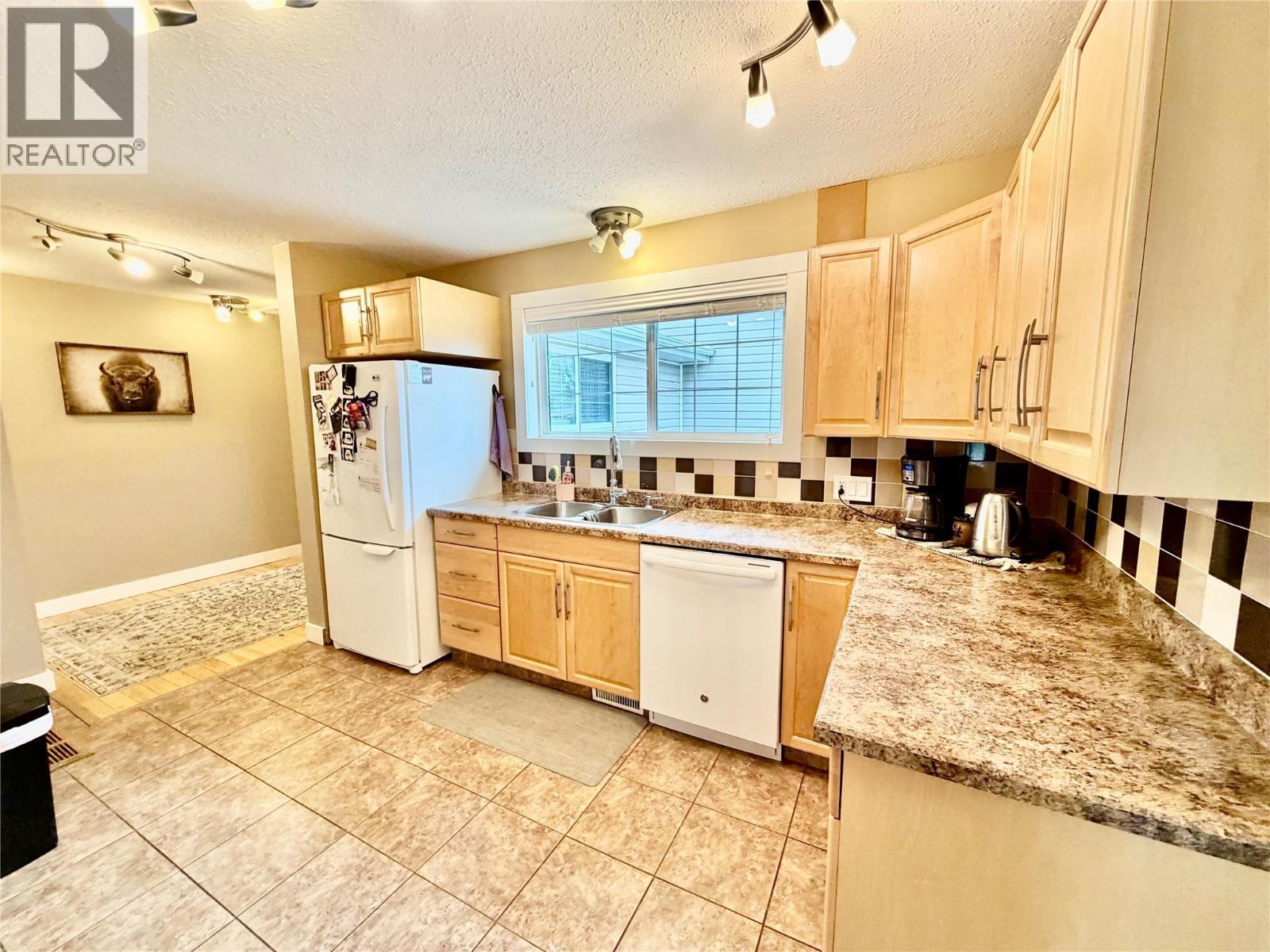 1300 93 Avenue, Dawson Creek
