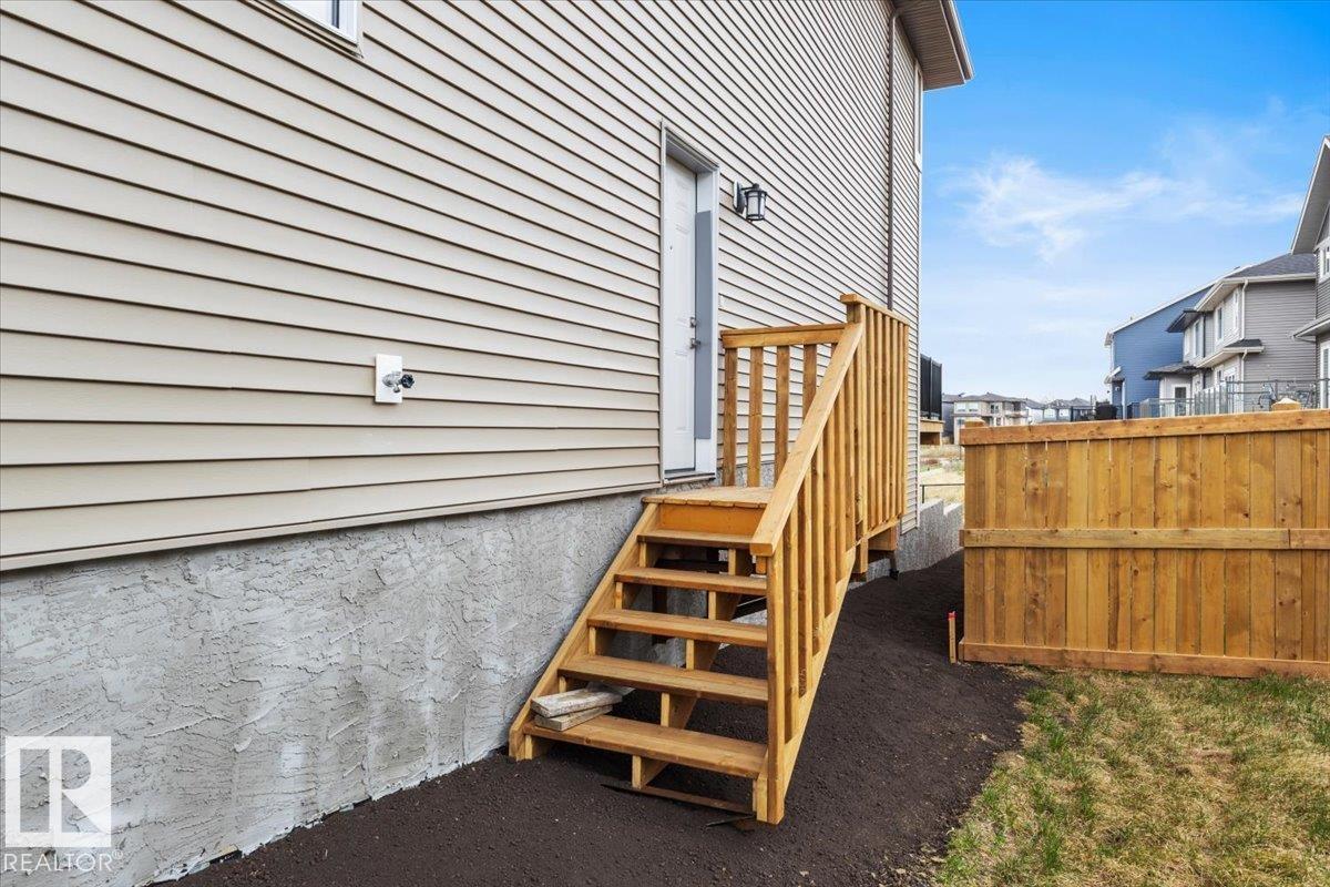 2624 206 ST NW - 62