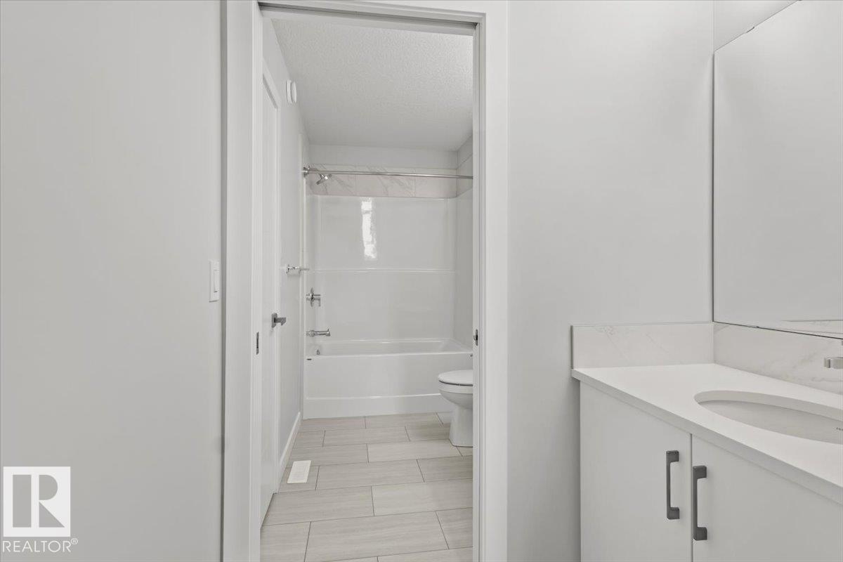 2624 206 ST NW - 29