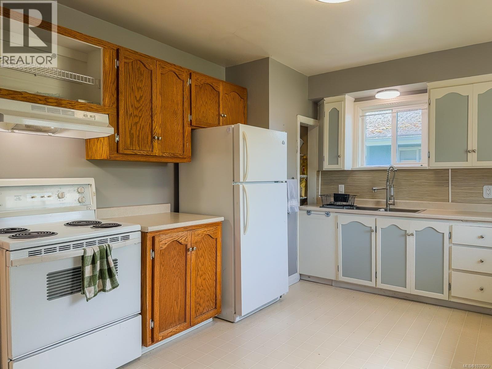 2544 8th Ave, Port Alberni