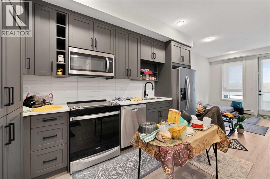 #312 3932 University Avenue NW - 5