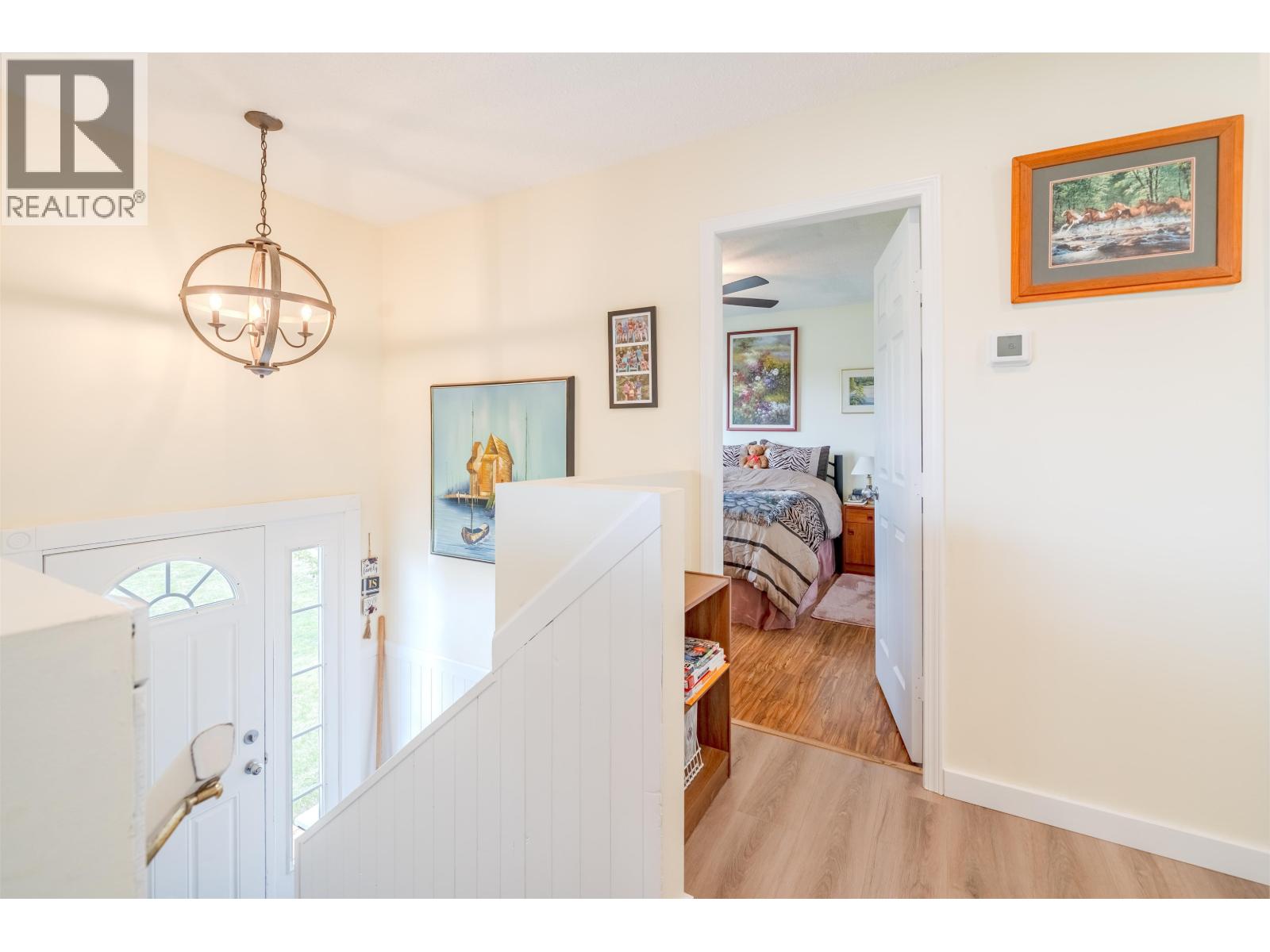 5576 103 MILE LAKE ROAD - 12