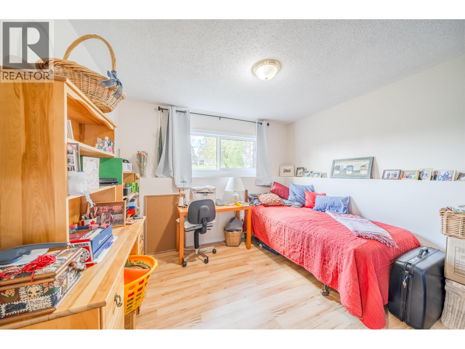 5576 103 MILE LAKE ROAD - 20
