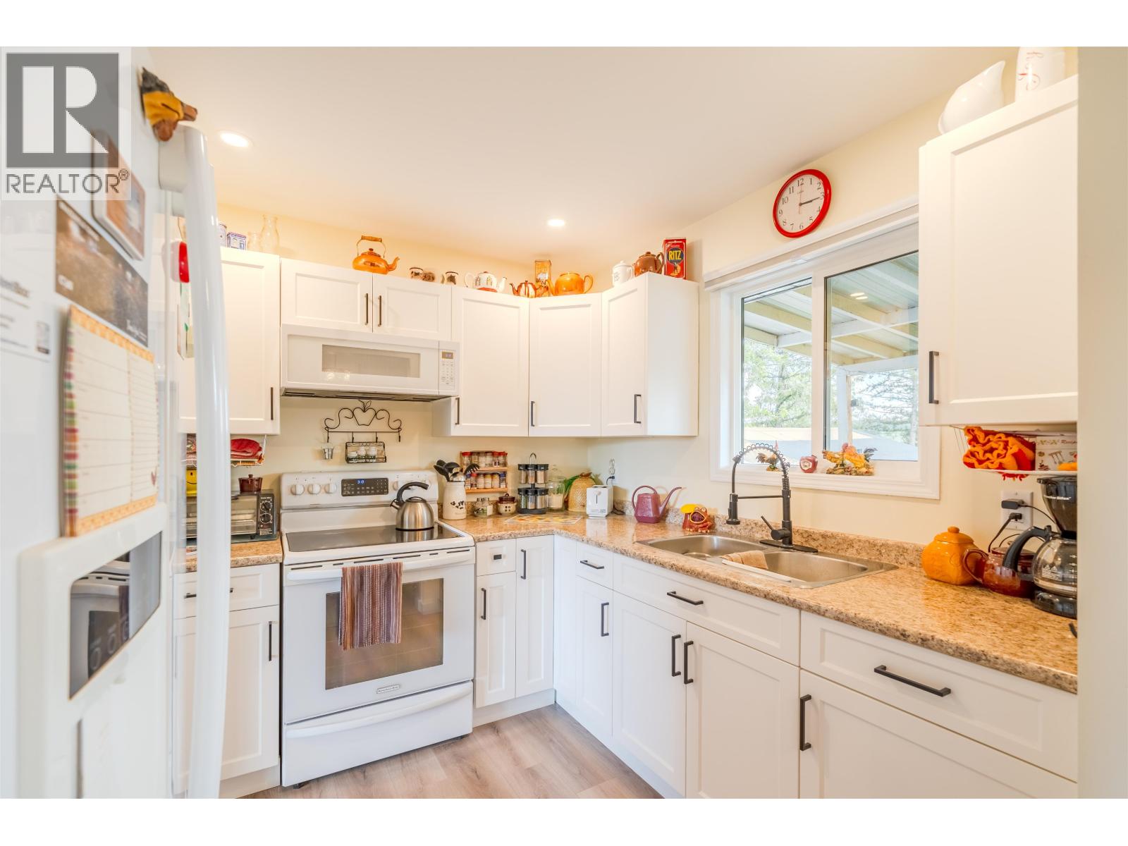 5576 103 MILE LAKE ROAD - 4