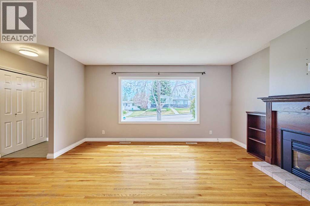 612 101 Avenue SW - 5