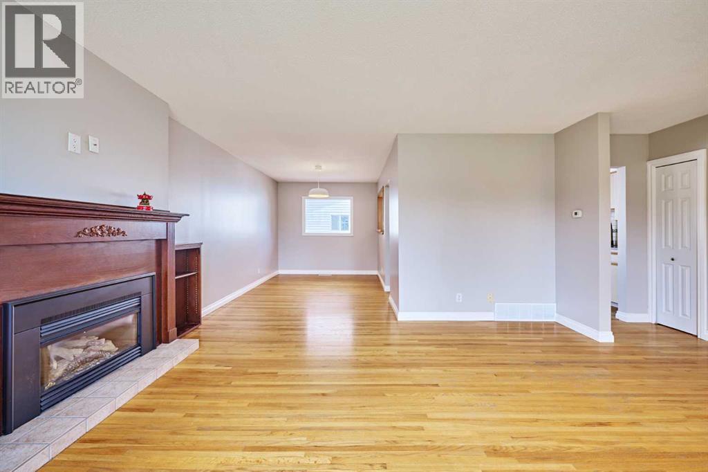 612 101 Avenue SW - 7