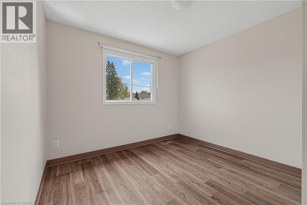 62 CATHERINE Street - 22