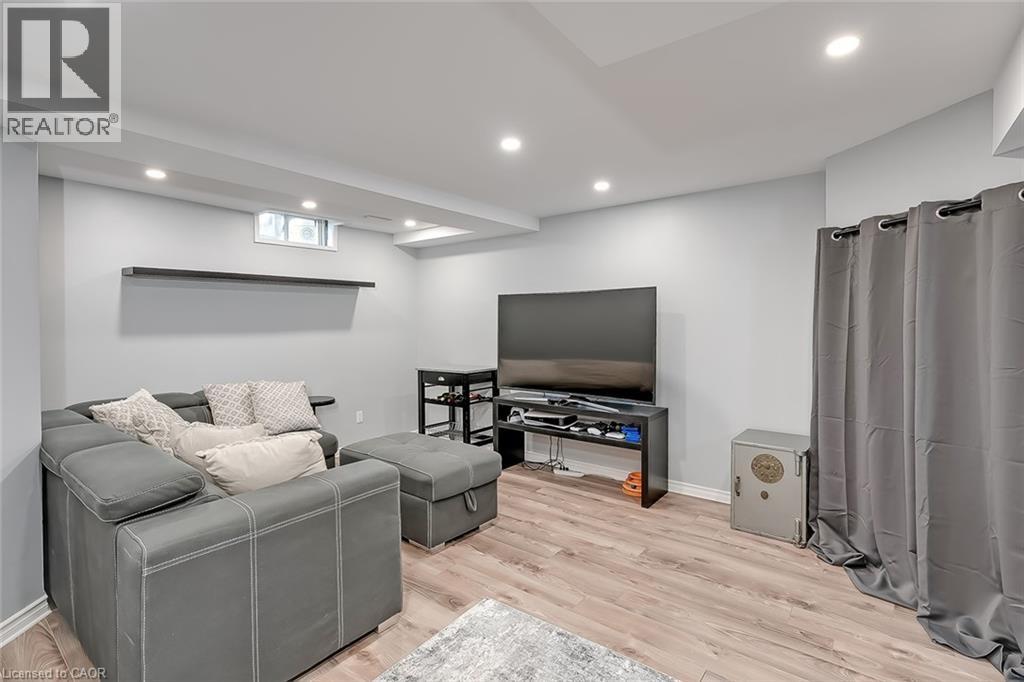 #41 2470 HEADON FOREST Drive - 30