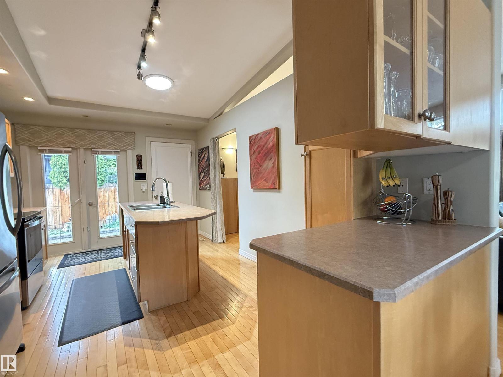 10648 ROWLAND RD NW — photo 9