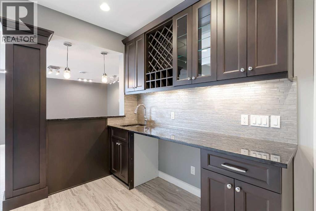 928 East Lakeview Road - 37