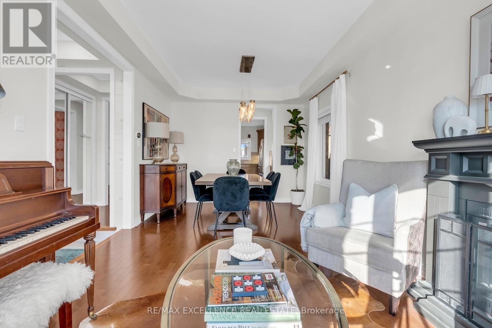 40 IMPERIAL LAKES DRIVE - 6