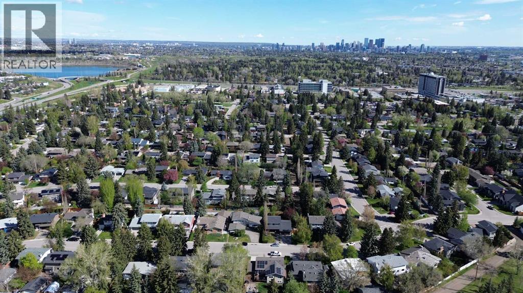 1220 73 Avenue SW - 34