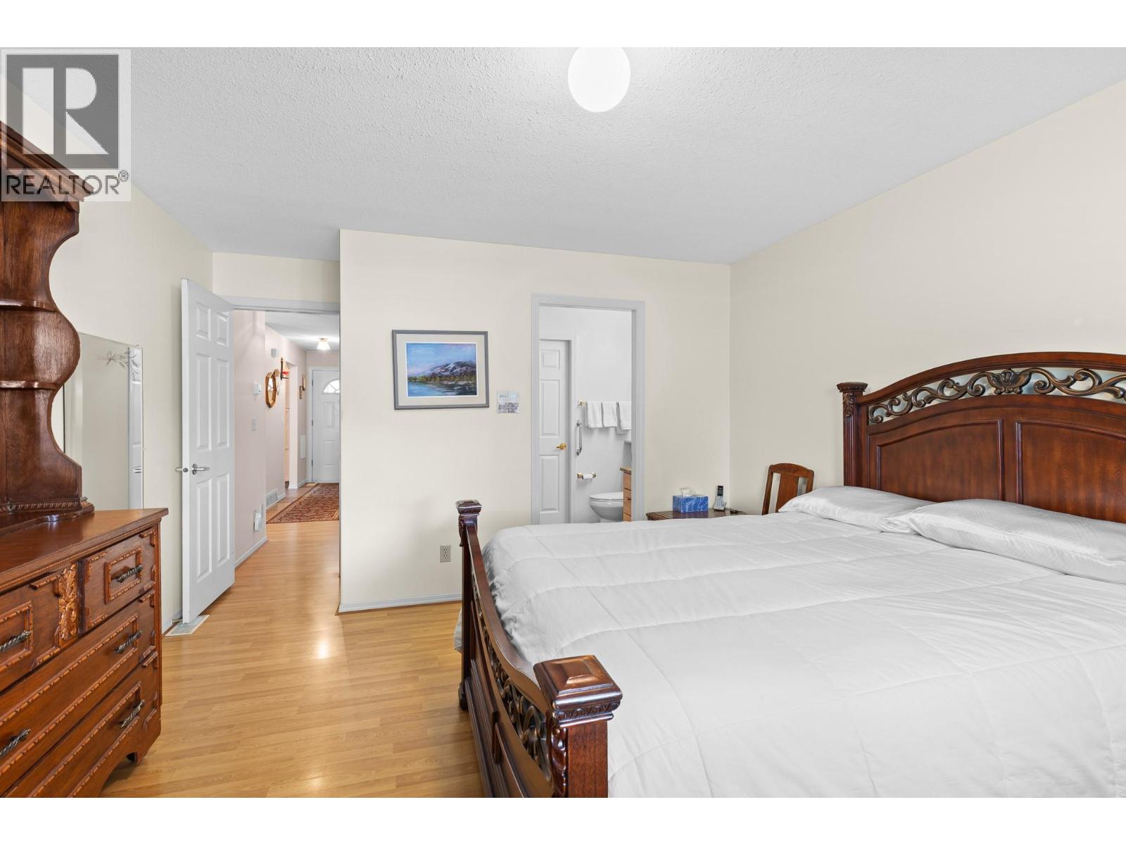 #30 3900 27 Avenue - 32
