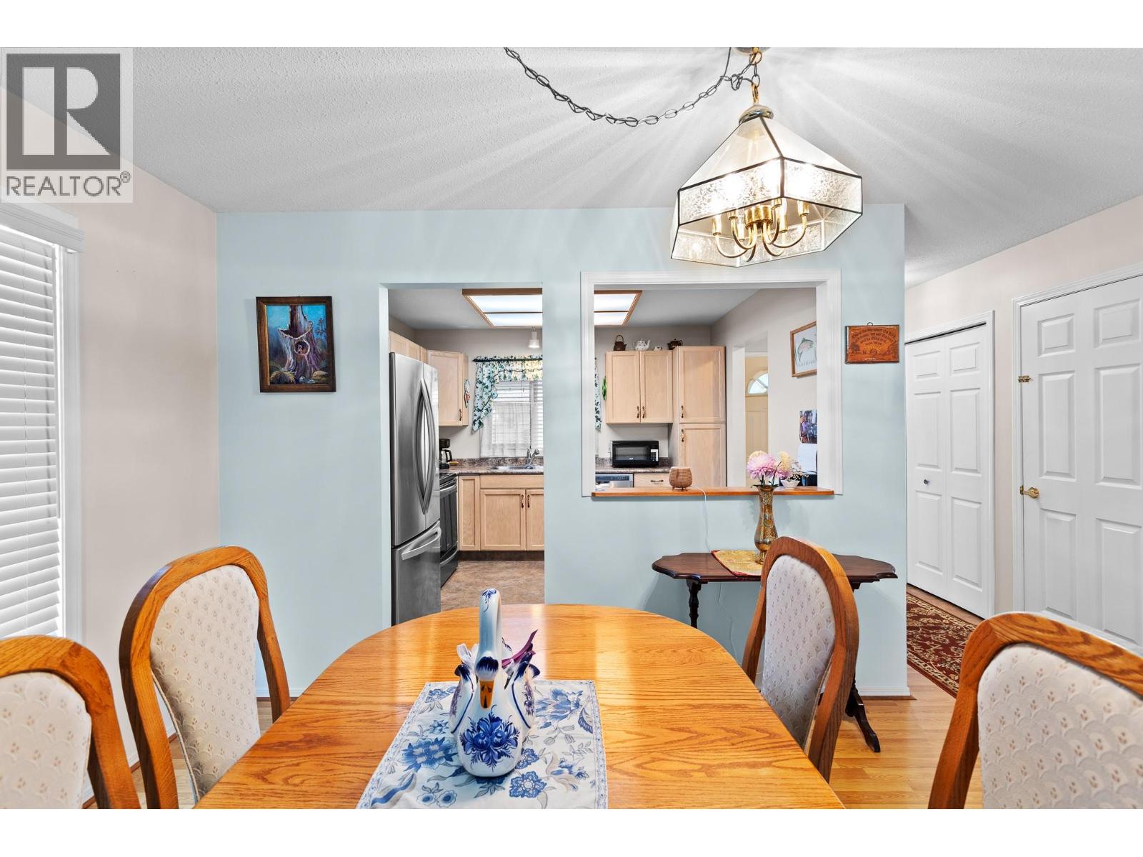 #30 3900 27 Avenue - 25