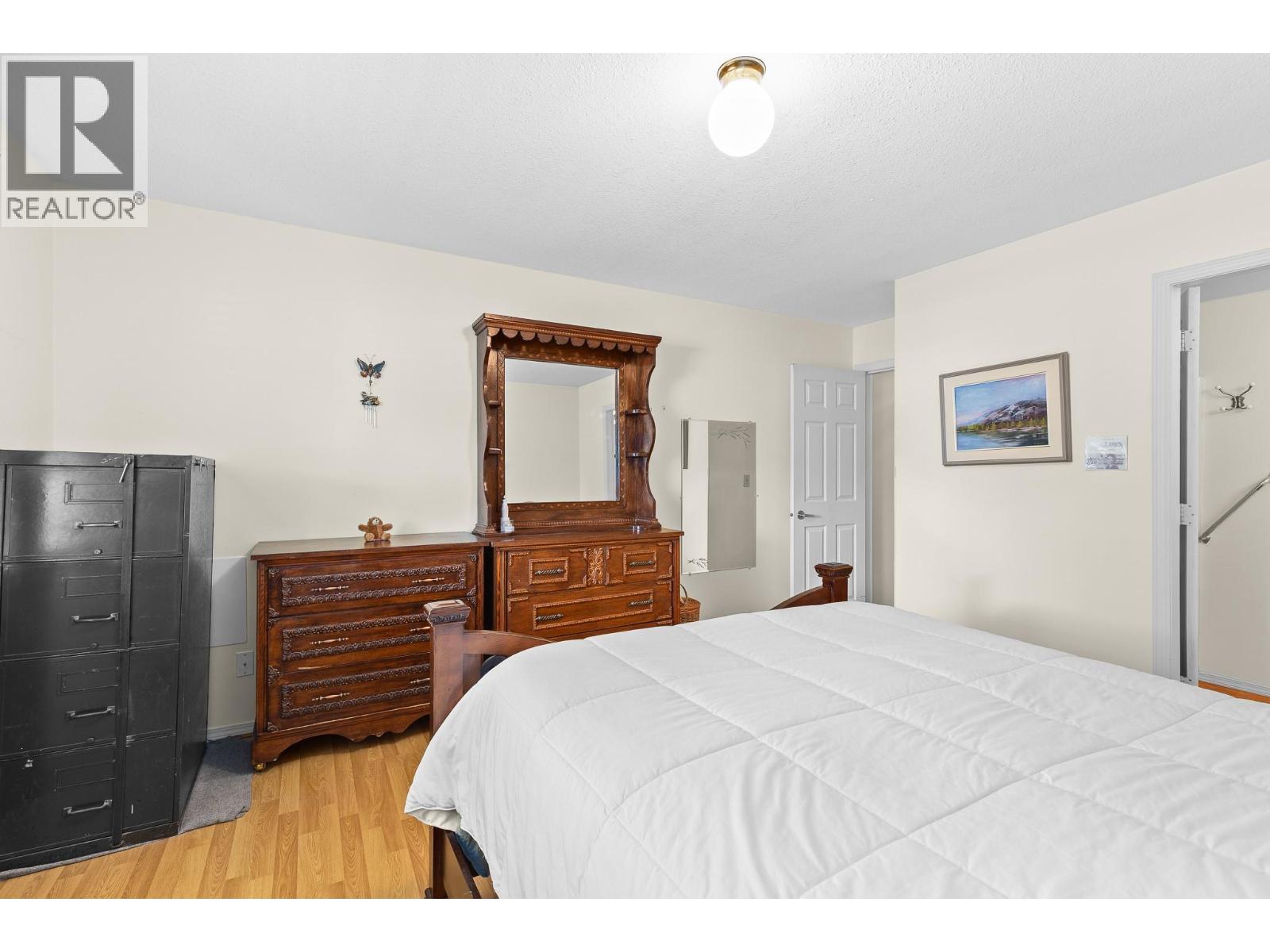 #30 3900 27 Avenue - 33