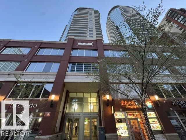 #702 10136 104 ST NW - 33