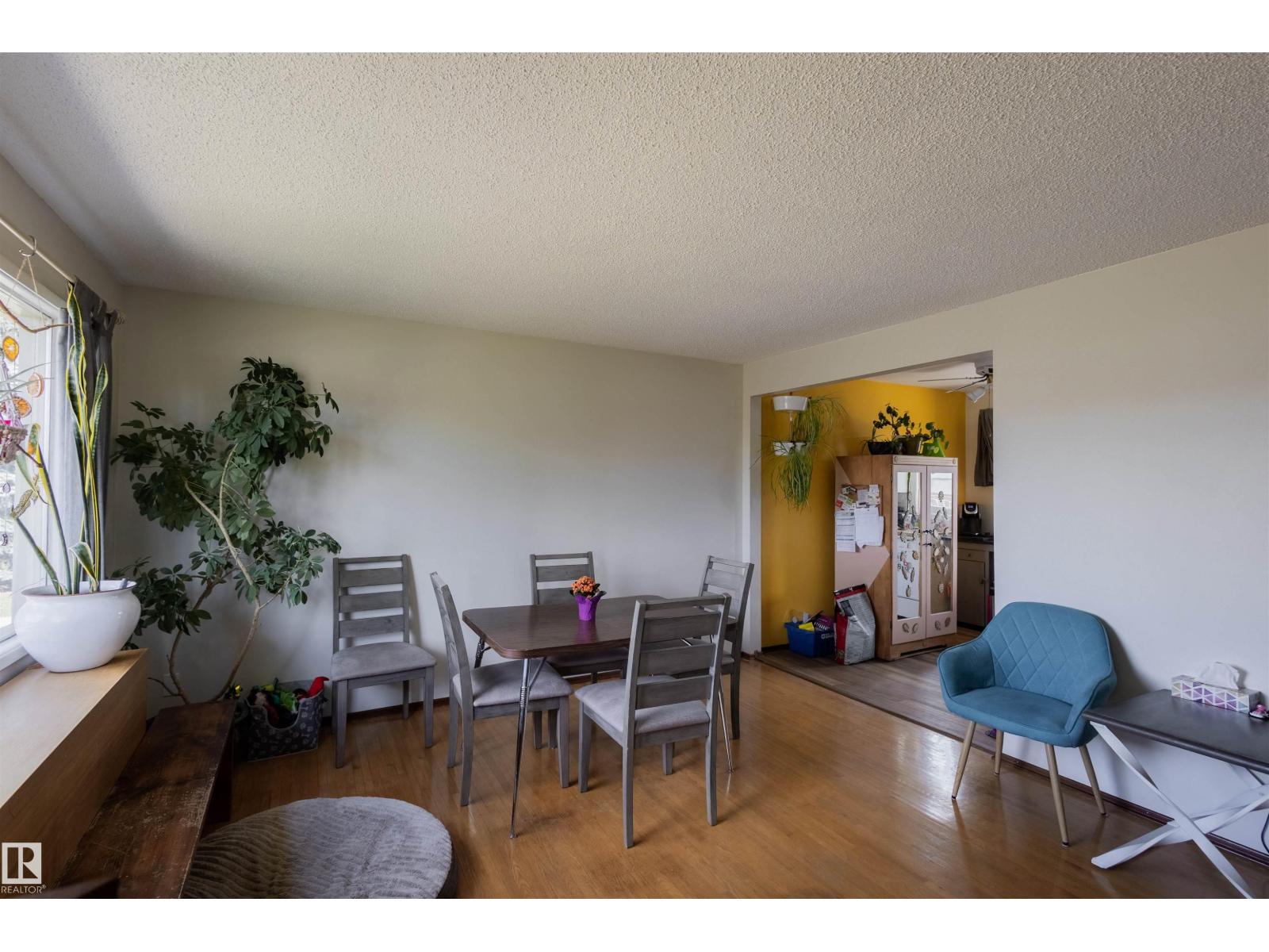 5931 138 AV NW - 3