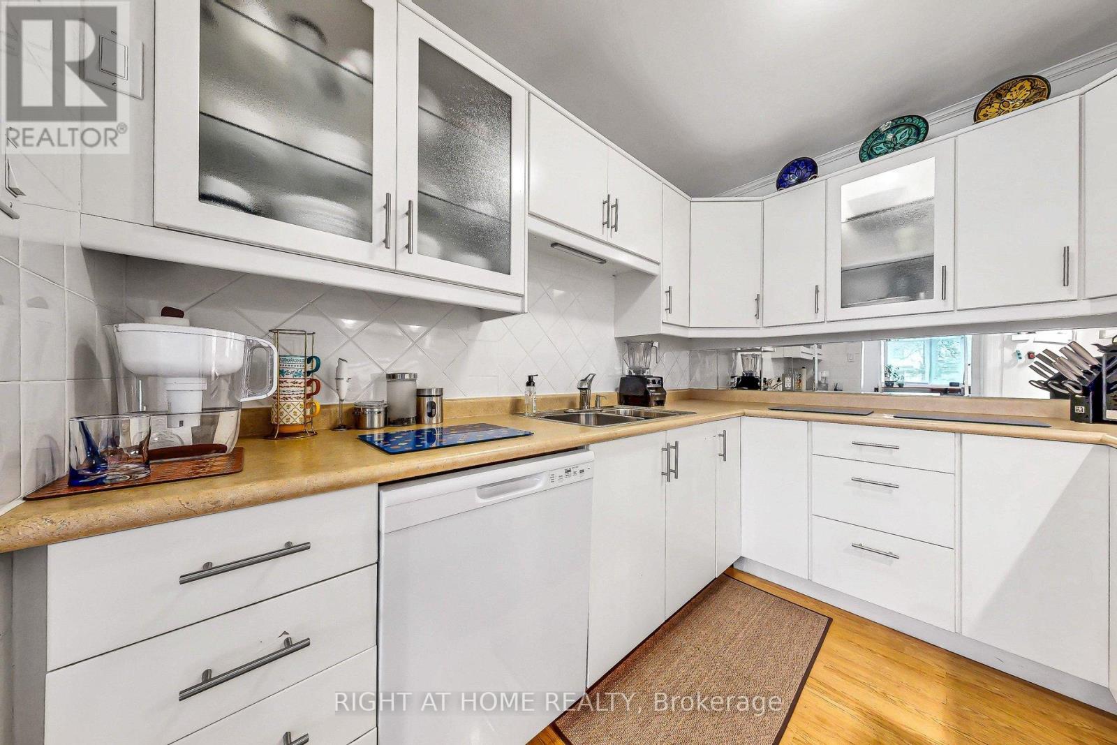 566 SUNSET BEACH ROAD - 35