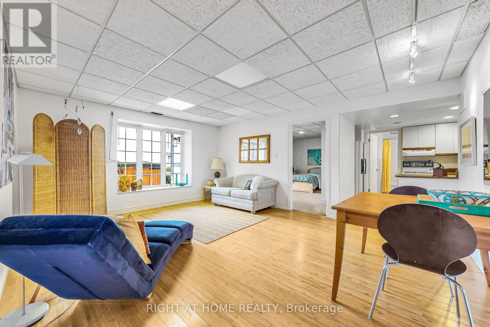 566 SUNSET BEACH ROAD - 37